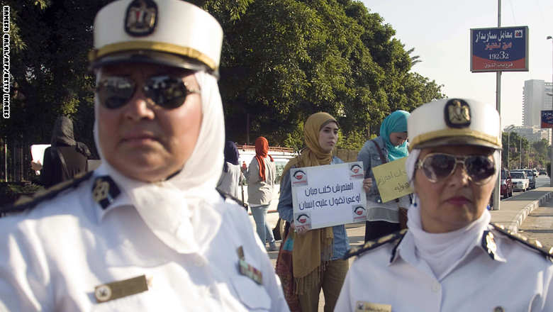 حرب على التحرش.. شرطة خاصة لمكافحة "العنف ضد المرأة" بمصر