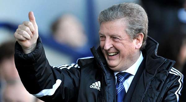 روني يطالب بالإبقاء على روي هودجسون مع المنتخب الانجليزي