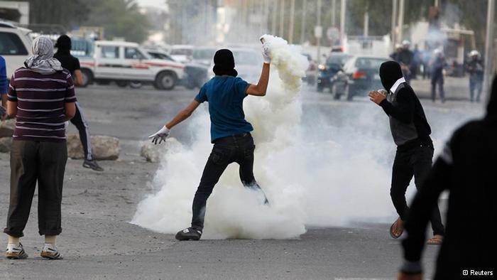 محكمة بحرينية تؤيد سجن 23 شيعيا ادينوا بقتل شرطي