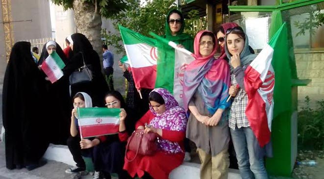 منع النساء حتى الصحافيات منهن حضور مباريات الدوري العالمي للكرة الطائرة في ايران