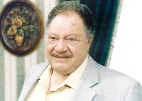 "دهشة" تعود بحيى الفخراني الي الشاشه الصغيره