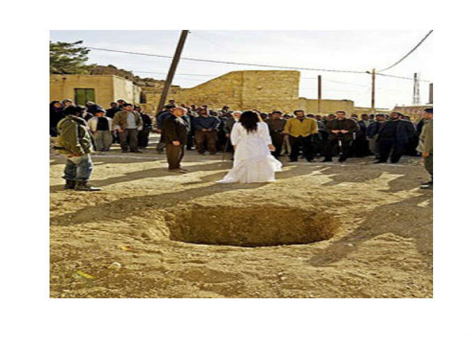 محكمة باكستانية توجه التهم لخمسة اشخاص بجريمة رجم امرأة حتى الموت