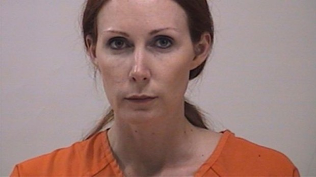 ممثلة مغمورة حاولت اتهام زوجها بانه وراء ارسال رسائل تحتوي على مادة الريسين السامة الى الرئيس الاميركي باراك