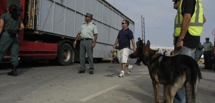 خطأ قضائي في اسبانيا يتسبب في لافراج عن خممسين مهربا للمخدرات    