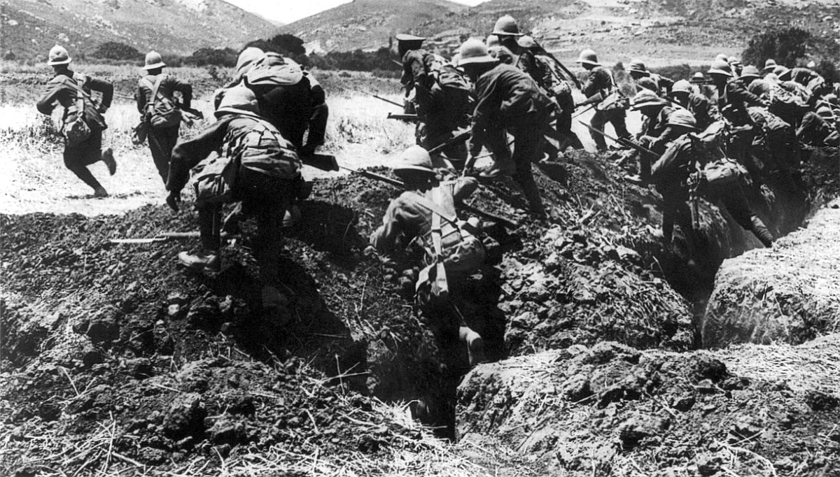 في 4 اغسطس 1914 اعلنت لندن دخولها الحرب وصار النزاع عالميا
