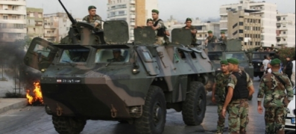 الجيش اللبناني يحرر سبعة جنود لبنانيين كانوا محتجزين لدى  المسلحين