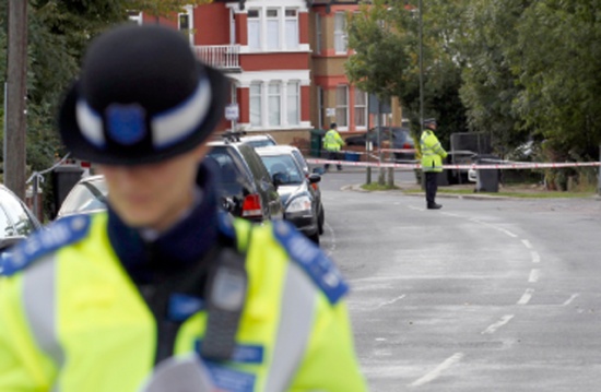 لندن: العثور على جثة امراة قطع رأسها والشرطة تستبعد عملا ارهابيا