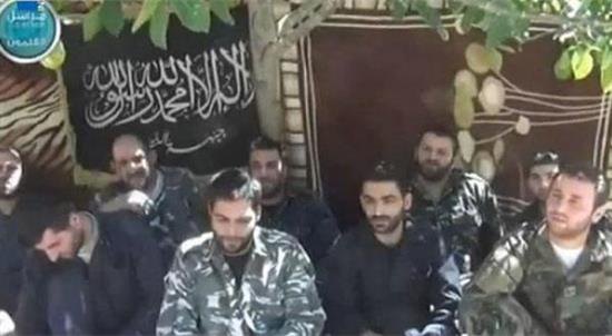 جبهة النصرة توزع فيديو لتسعة عسكريين لبنانيين محتجزين لديها