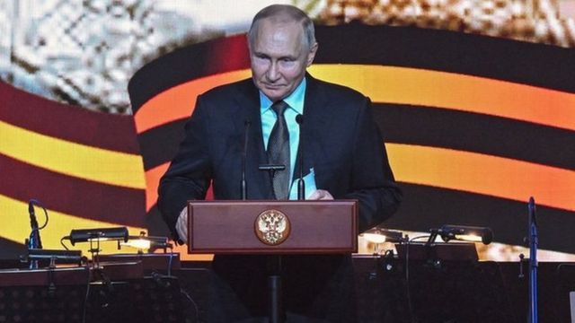 روسيا وأوكرانيا: بوتين يتهم الغرب بمحاولة تدمير بلاده