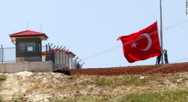 هيئة الأركان التركية تنفي علاقتها ب "داعش"  وتفسر خلفيات حادث الحدود 