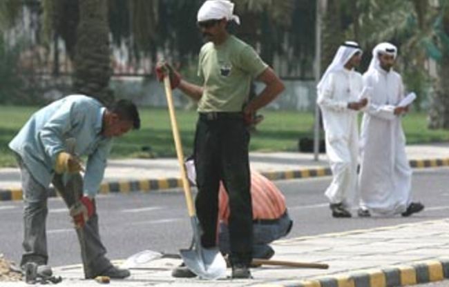  90 منظمة حقوقية تطالب دول الخليج بحماية حقوق العمال الاجانب