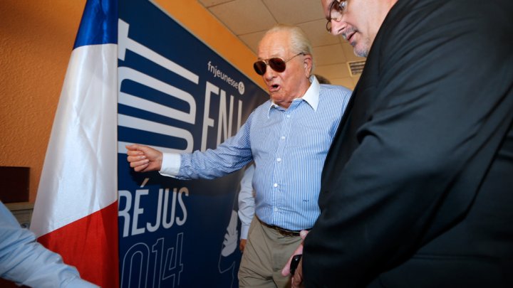 رئيس بلدية فريجيس بجنوب فرنسا يريد هدم المسجد في مدينته