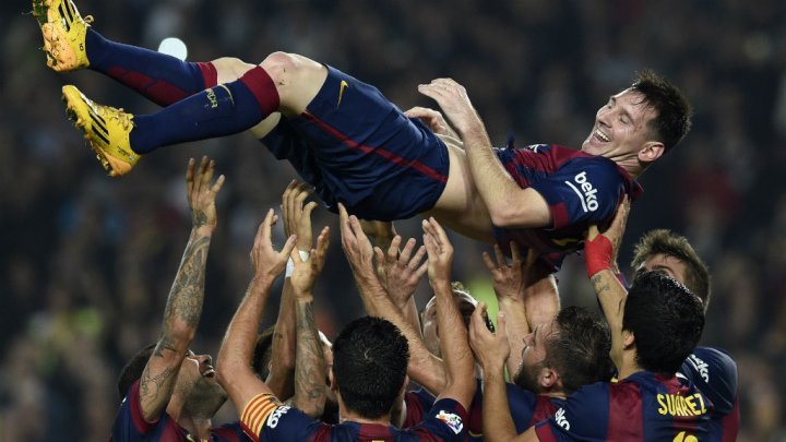 ثنائية لميسي وسواريز يحرز هدفه الأول مع برشلونة في الدوري الإسباني