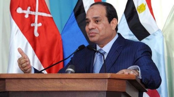 السيسي يلتقي مع الممثل الشخصي لامير قطر و تطلع لحل الخلافات