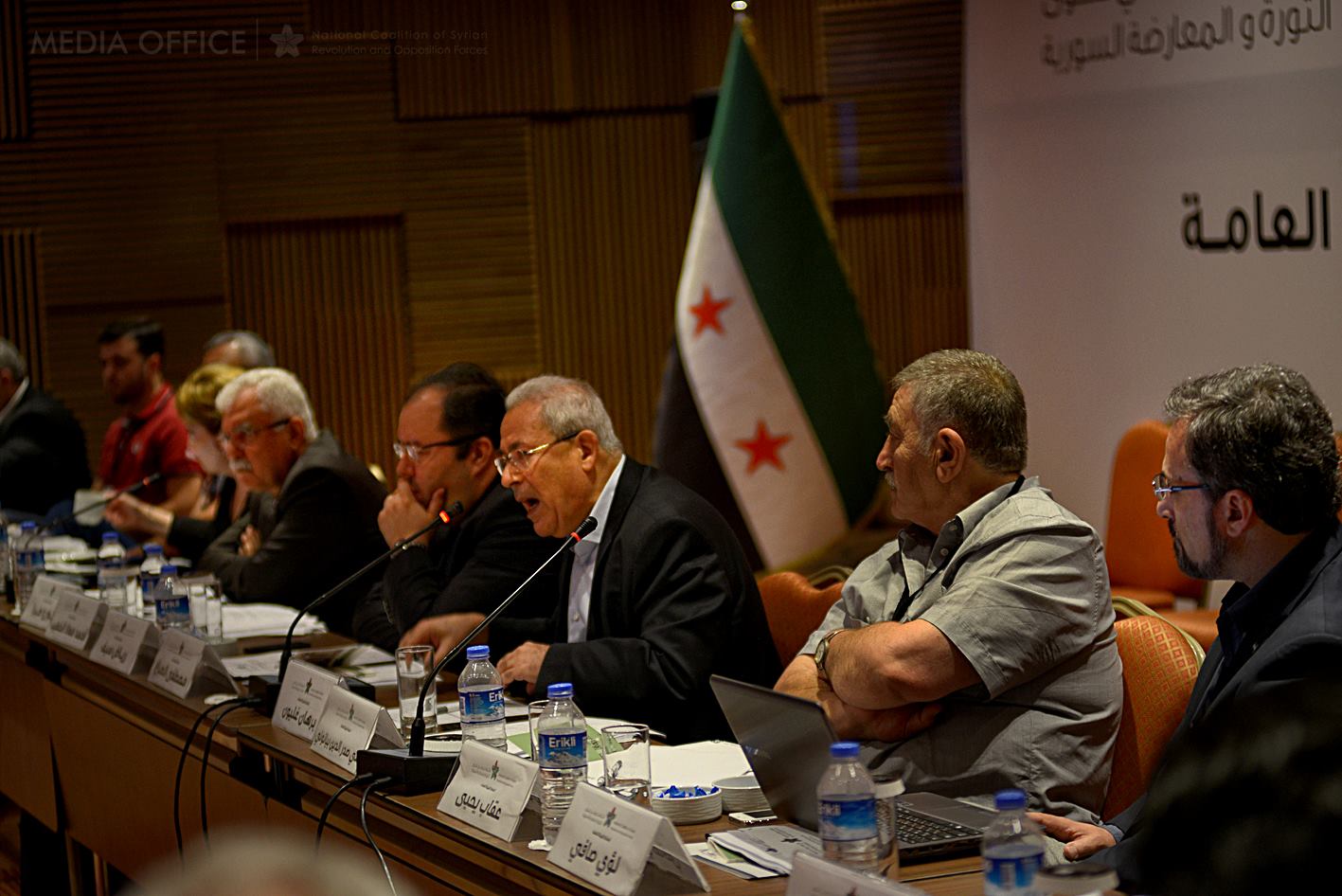 تقرير: هل يكون الحل في سورية على حساب الائتلاف الوطني..؟
