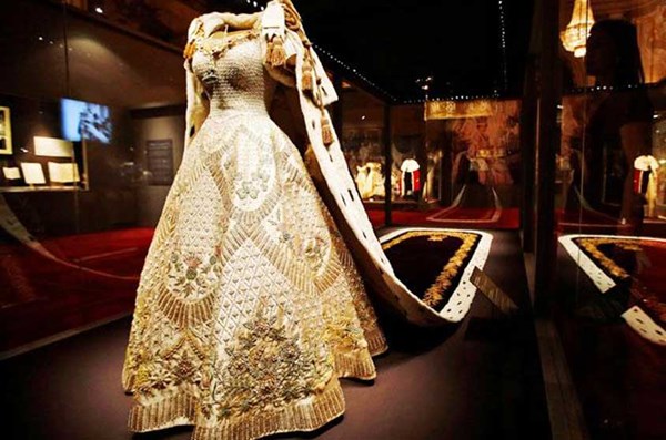 البروكار الدمشقي - اتحاد الصناعات الحرفية البروكار الدمشقي - اتحاد الصناعات الحرفية