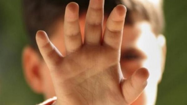 الكويت.. السجن المؤبد لوافد اعتدى جنسيًا على عشرات الأطفال