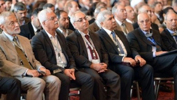المعارضة السورية تتفق على برنامج سياسي يستند لبيان جنيف