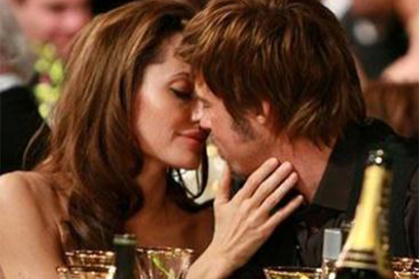 رسالة حب عن اول قبلة تتسبب في حالة ذعر في إيطاليا