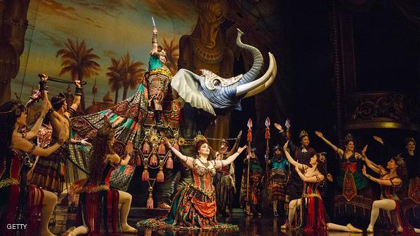 مغني هندي يسعى لنشر فن الأوبرا ببلاده