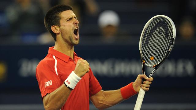 ديوكوفيتش يكتب التاريخ ويتوج بلقب أستراليا المفتوحة للمرة الخامسة