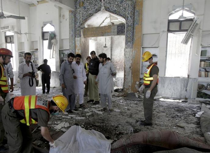 مقتل 24 وجرح 41 في هجوم على مسجد شيعي في باكستان