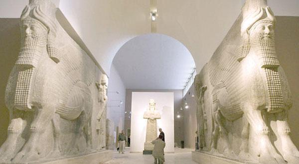 المتحف العراقي يفتح ابوابه للزوار بعد ١٢ عاما من الاغلاق