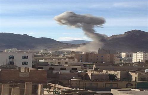 فوضى ودوي انفجارات و غياب لقوات الامن في عدن