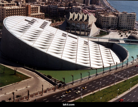 شعراء العرب يلتقون في أمسية شعرية بمكتبة الإسكندرية