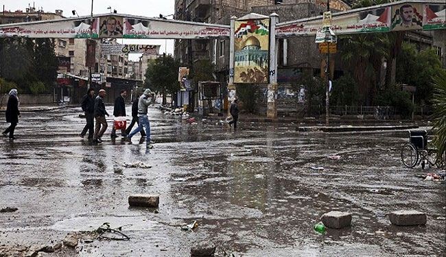 دمشق تعلن ان الوضع في مخيم اليرموك يستدعي "حلا عسكريا"