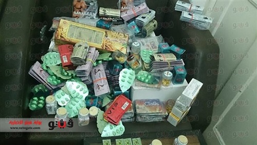 احباط محاولة جراح مصري تهريب مستلزمات طبية بنحو 400ألف دولار