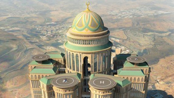 السعودية تبني في مكة أضخم فندق في العالم