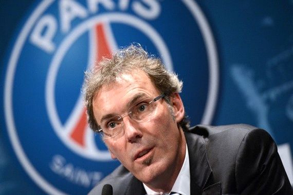 لوران بلان : نسعى للهيمنة الأوروبية وميسي ورونالدو لاعبان من كوكب أخر