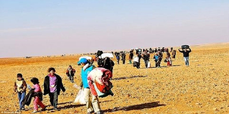 منظمة : مئات الفارين من سوريا عالقون في الصحراء شرقي الاردن