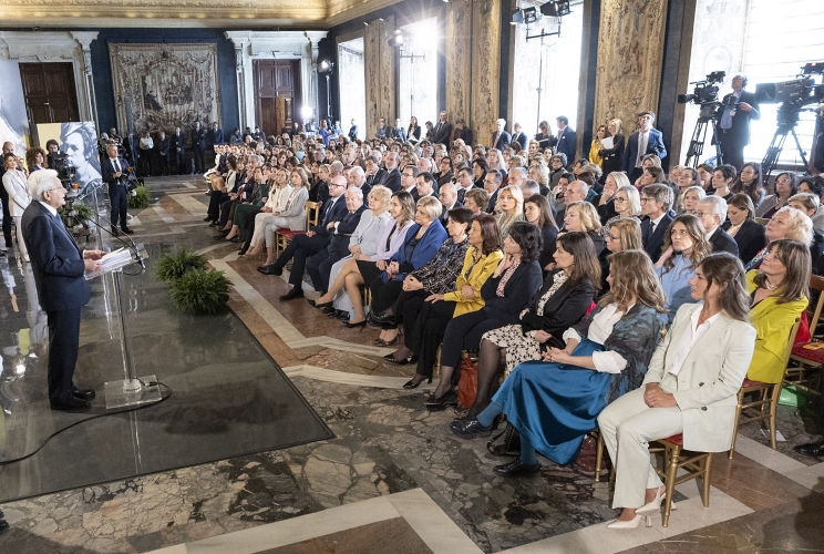 رئيس الجمهورية الإيطالي، سيرجو ماتّاريلايلقي كلمته بيوم المرأة العالمي - آكي