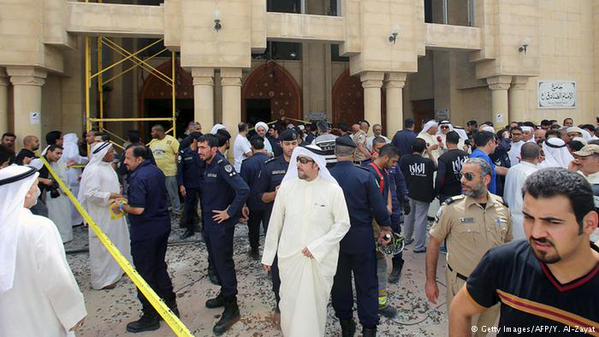 مُنفّذ تفجير الكويت أوهم عائلته بالاعتكاف في الحرمين الشريفين