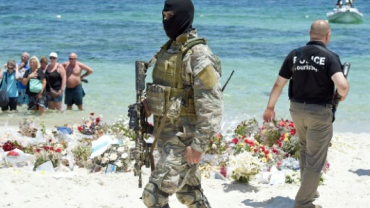 تونس تعلن توقيف 127 شخصا يشتبه بانتمائهم لجماعات متطرفة