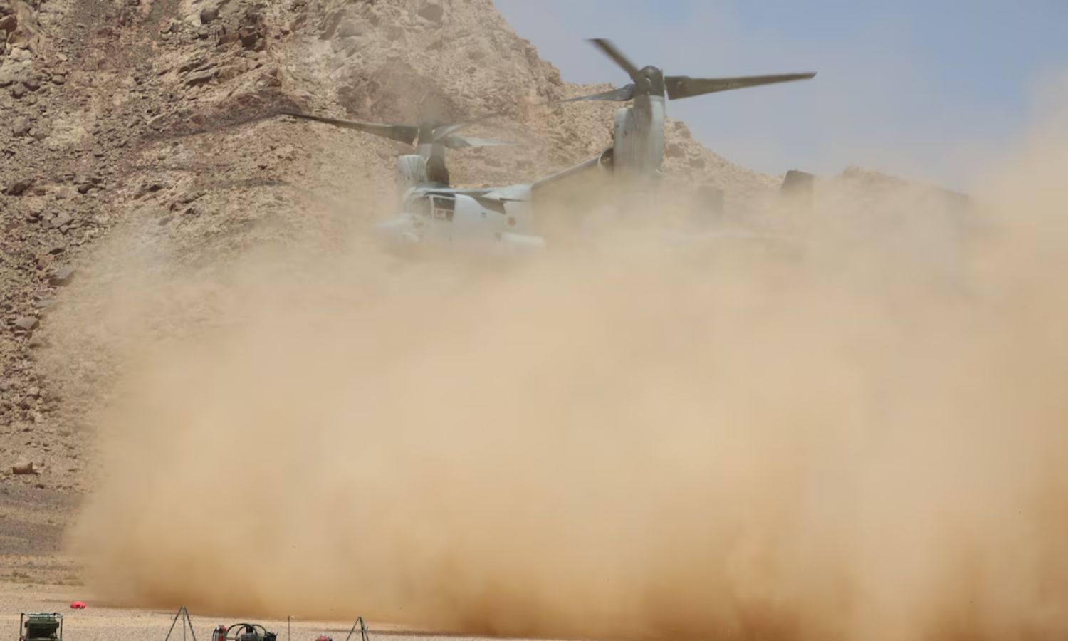 طائرة مروحية أمريكية تهبط في نقطة عسكرية خلال تدريبات الأسد المتأهب في الأردن- 19 من نيسان 2018 (سينتكوم)