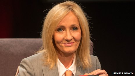 جي كي رولينغ مؤلفة "هاري بوتر" تبحث عن بطلة لفيلمها الجديد