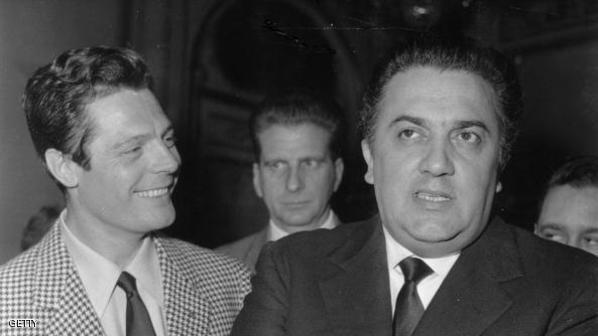 أرشيفية لفليني (يمين) مع الممثل ماستروياني