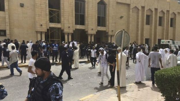 الكويت: النيابة ستطلب الاعدام ل11 متهما بتفجير المسجد الشيعي