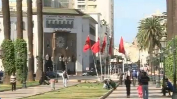 حشد من المغاربة يضربون شخصا حتى الموت إثر اتهامه بالسرقة