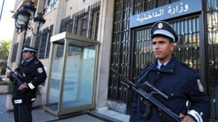 عزل 110 من الأمن والجيش التونسي لارتباطهم بجماعات "إرهابية"