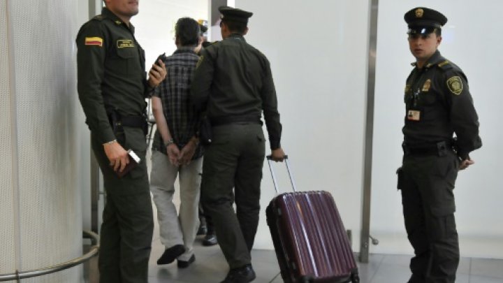 مطار بوغوتا الدولي محطة للامساك بمهربي المخدرات