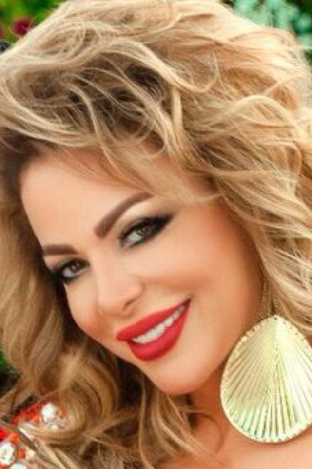 سوزان نجم الدين  نجمة التواصل الاجتماعي بحسب " سوشيال ستار "  