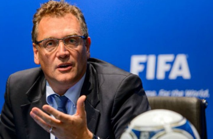 لجنة القيم بالفيفا توصي بإيقاف فالكه تسعة أعوام