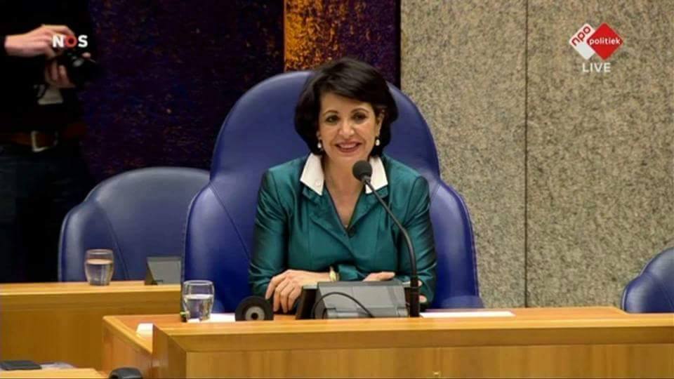 المغربية “خديجة عريب” تتولى رئاسة البرلمان الهولندي