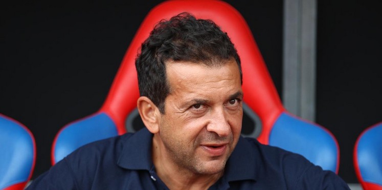 مالك نادي كاتاني