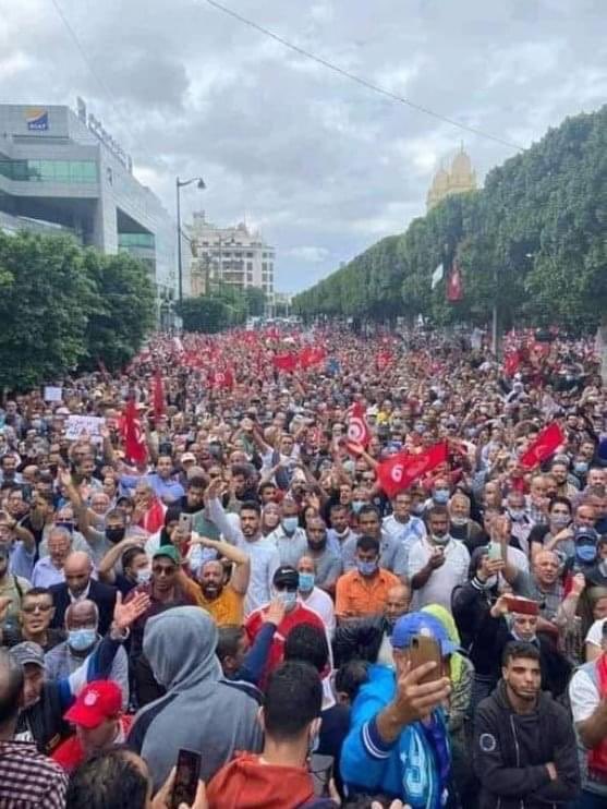 اغلب المظاهرات الكبيرة تتم بالتنسيق مع اتحاد الشغل