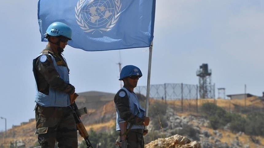 اليونيفيل: إسرائيل تلقي قنابل قرب قواتنا بلبنان في "انتهاك خطير